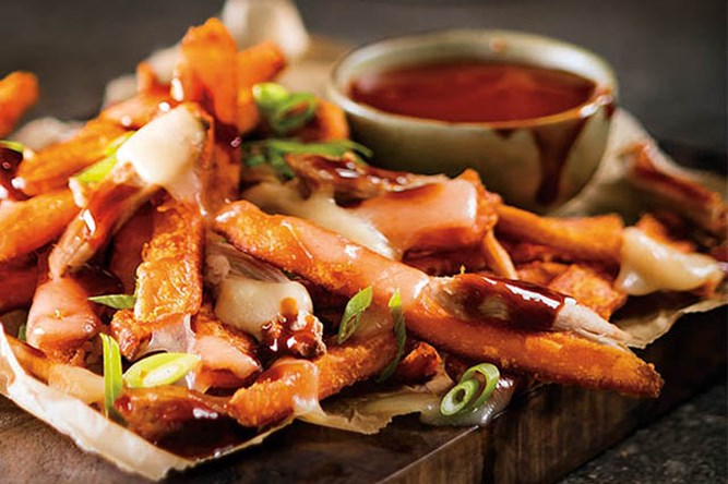 Poutine au porc effiloché