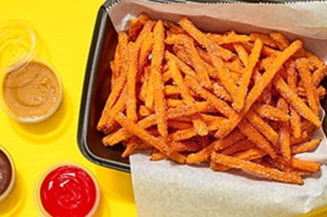 Sweet Potato "Churro" Fries Frites « churro » de patate douce