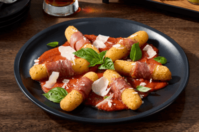 Bâtonnets croustillants mozza et proscuitto